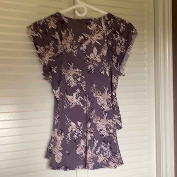 Ricki’s purple ruffle blouse - Picture 2 of 3